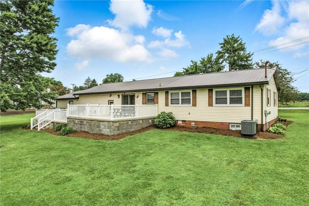 Hempfield Twp - Mer, PA 16125,84 Williamson Road