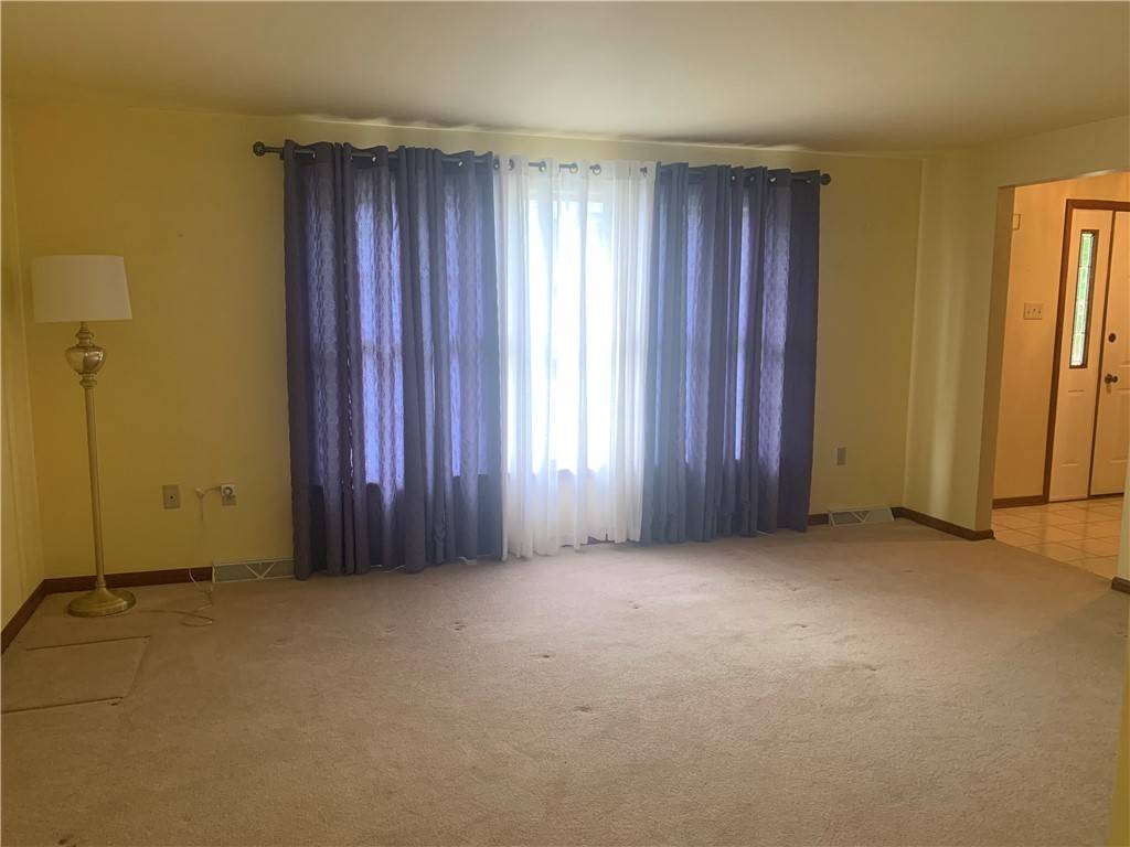 Manor, PA 15642,111 Brandywine Drive