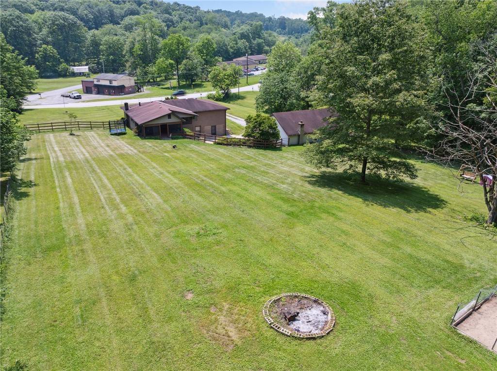 Nottingham, PA 15330,1343 VENETIA ROAD