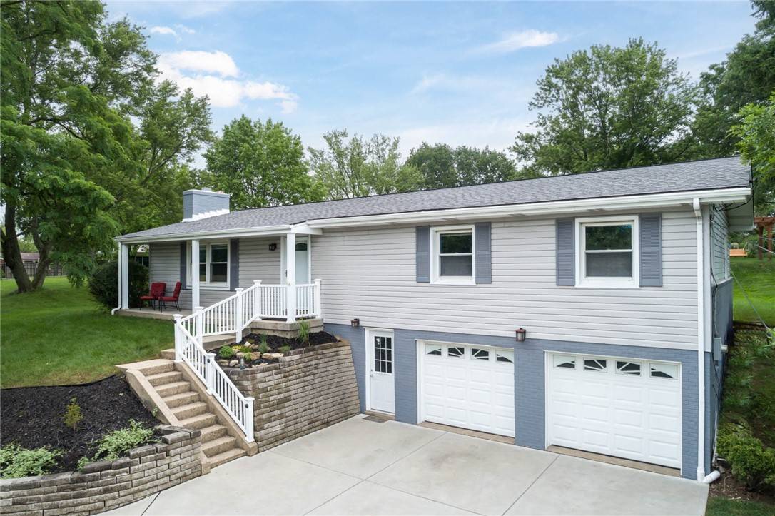 Peters Twp, PA 15317,537 Center Church Rd