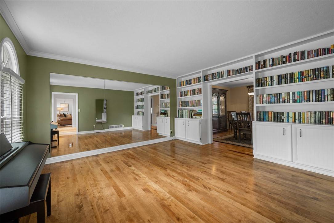Peters Twp, PA 15317,116 Bunker Hill Drive