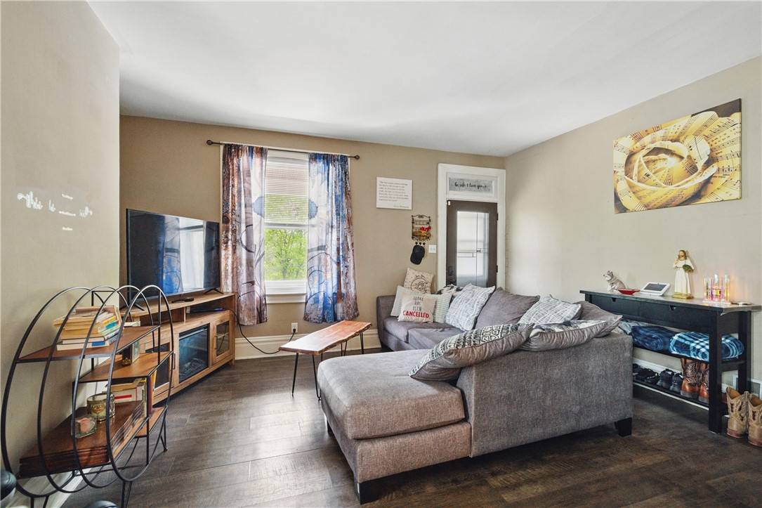Carnegie, PA 15106,302 Midland Ave