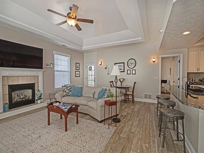 Adams Twp, PA 16046,232 Adams Pointe Blvd #6