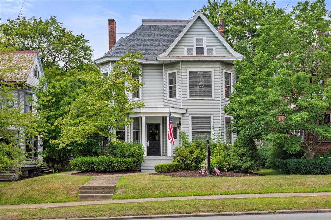 New Castle/1st, PA 16101,409 N Jefferson
