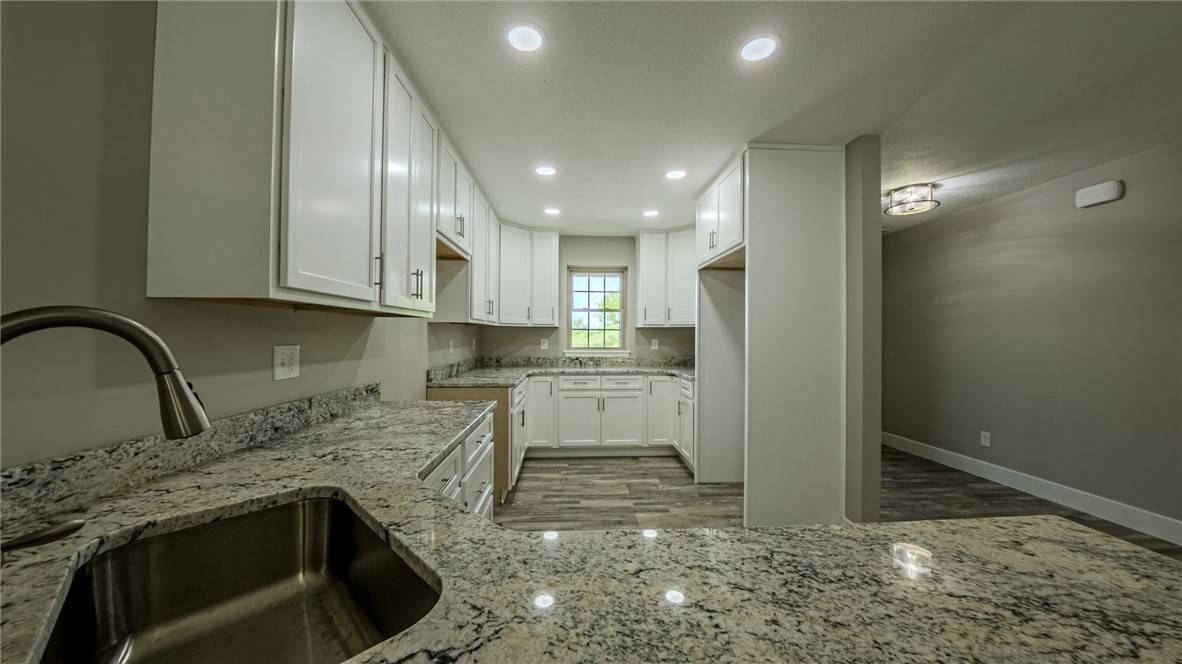 Rostraver, PA 15012,742 Sandstone Way