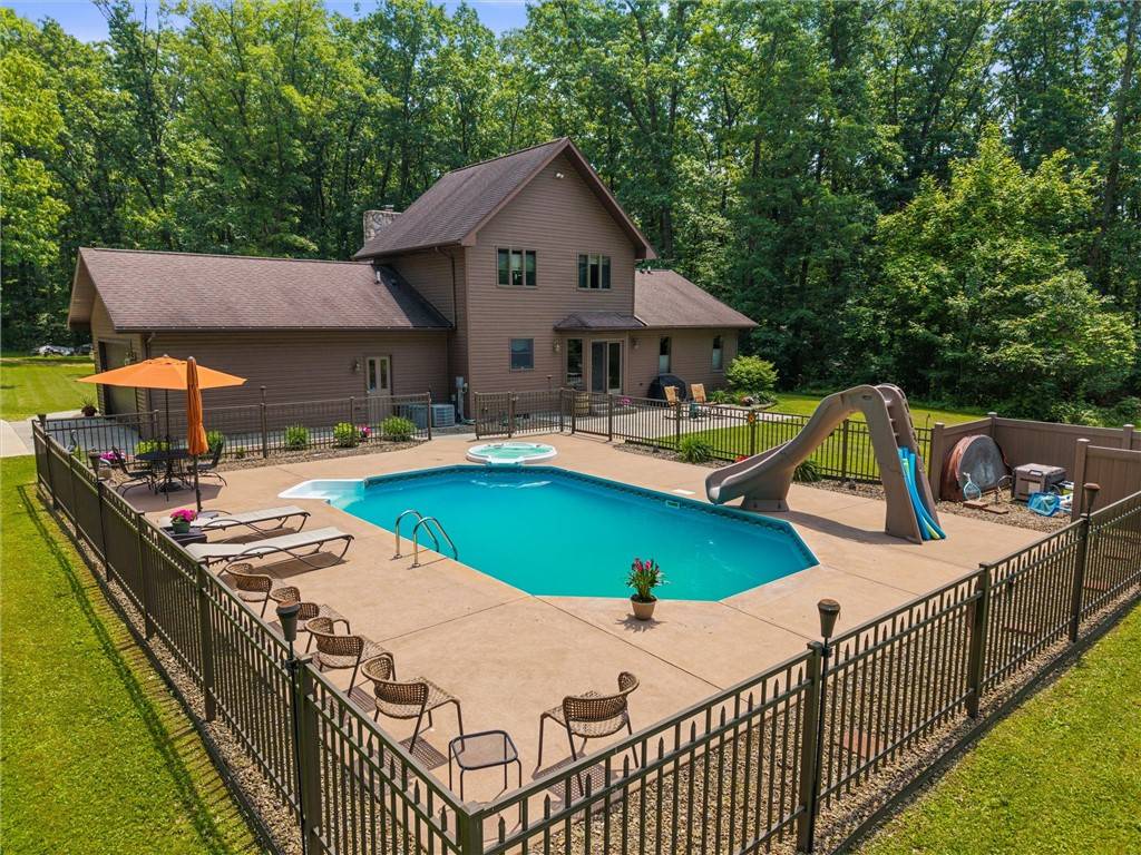 PA 16148,94 Troutman Rd