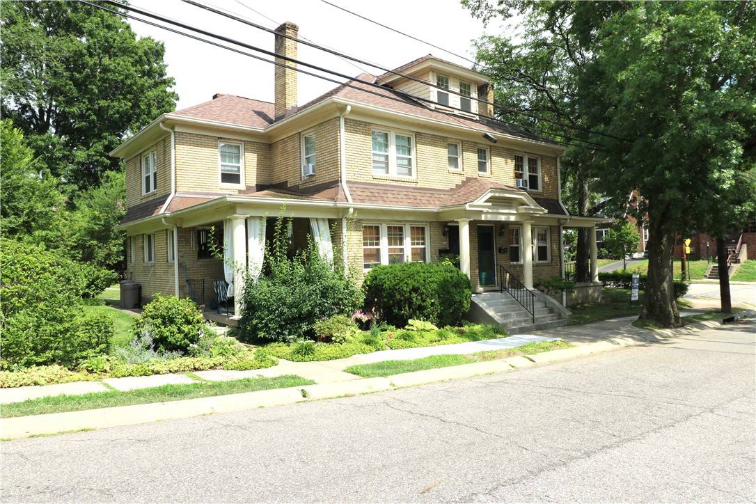 Mt. Lebanon, PA 15228,465 Marietta Place