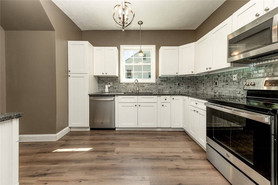 Grove City Boro, PA 16127,413 Spring St