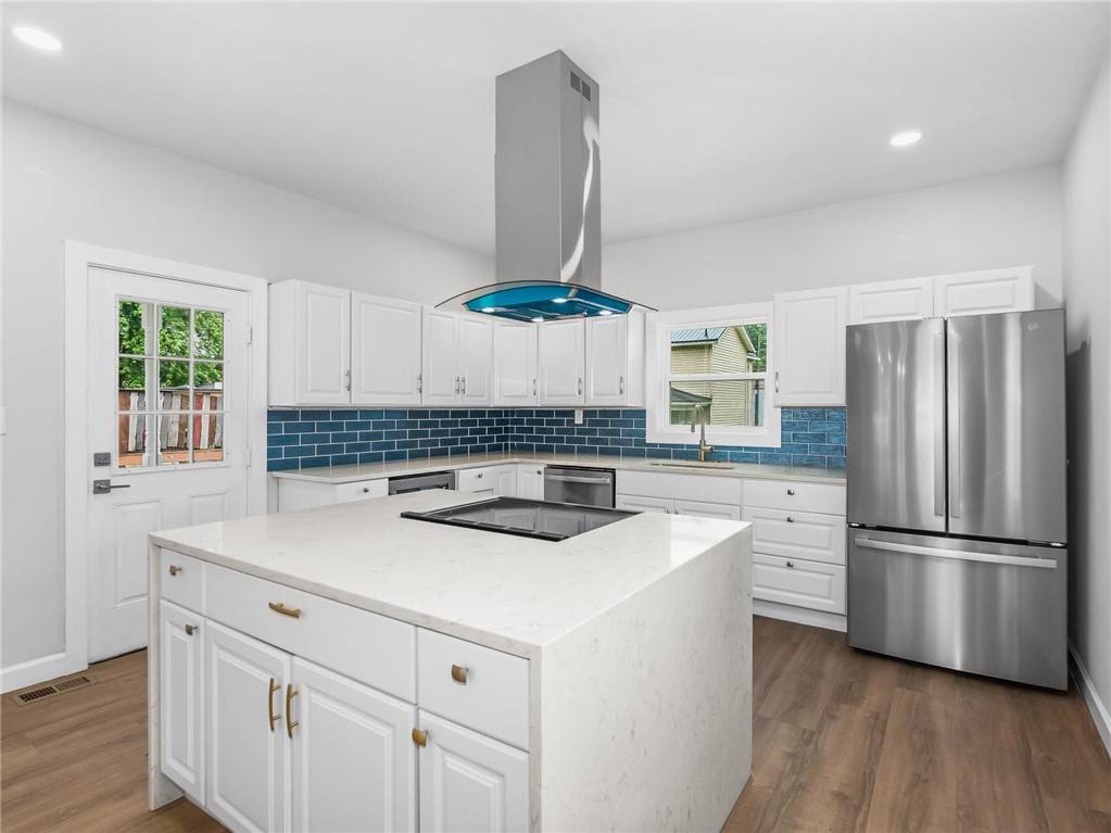 New Brighton, PA 15066,710 7th Avenue