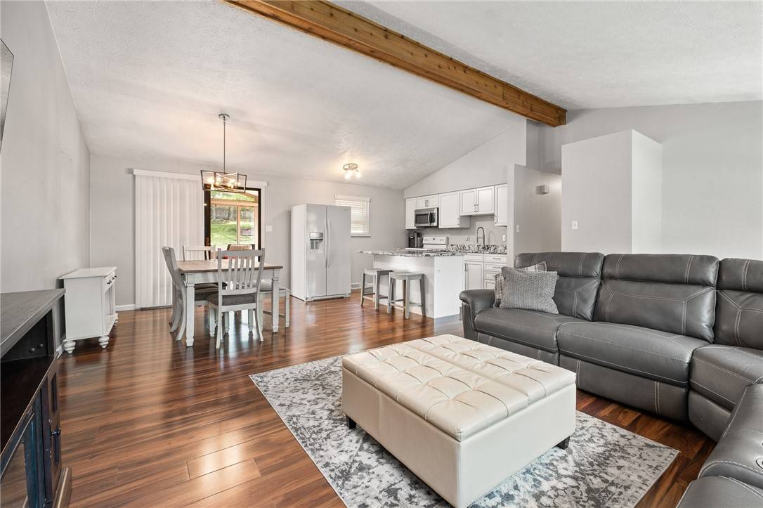 Cranberry Twp, PA 16066,833 Glendale Ct