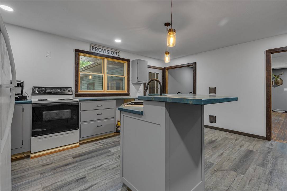 Potter Twp, PA 15061,485 Frankfort Rd