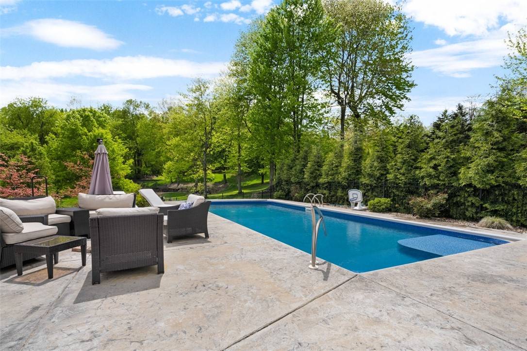 Pine Twp, PA 16046,724 Franklin ROAD