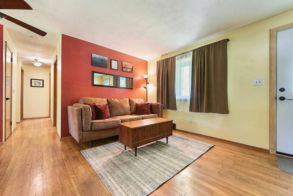 Monroeville, PA 15146,404 Hochberg Road