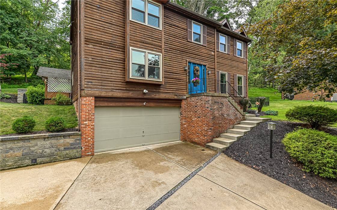 Hampton, PA 15101,4252 Forest Glen