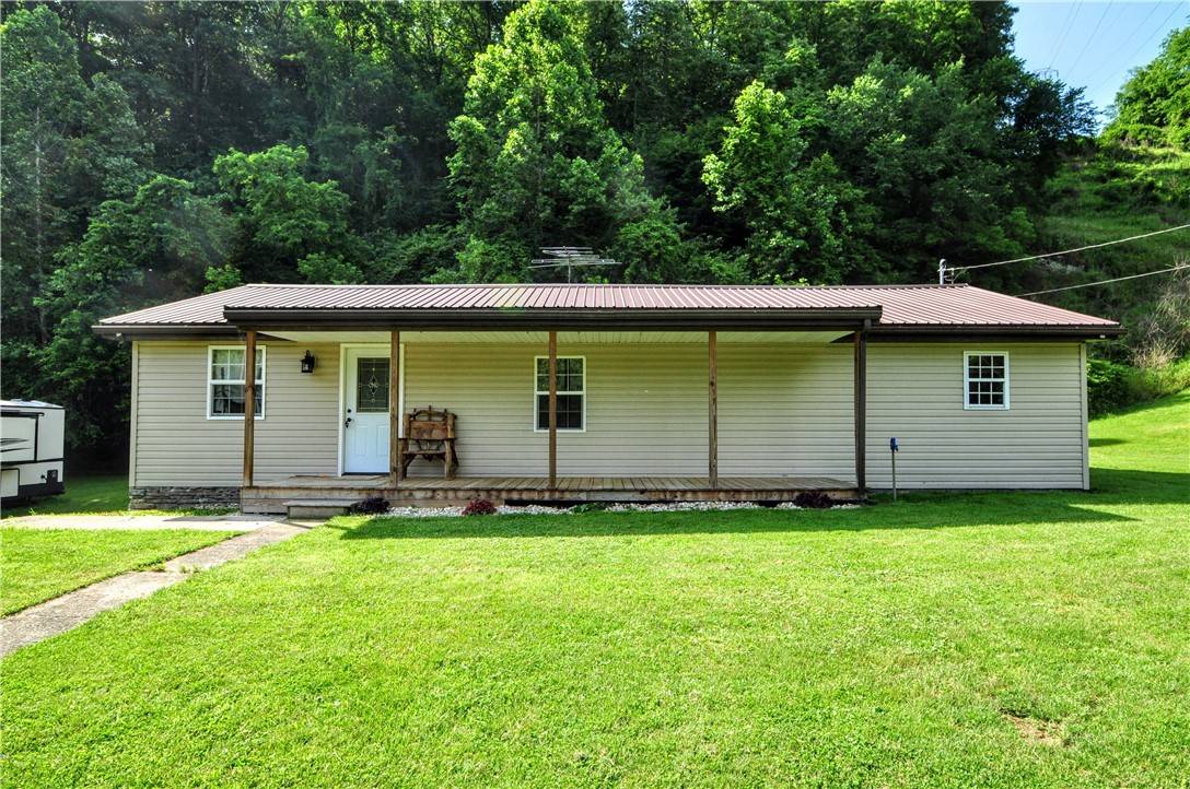 Coal Center Boro, PA 15423,858 Pike Run Dr