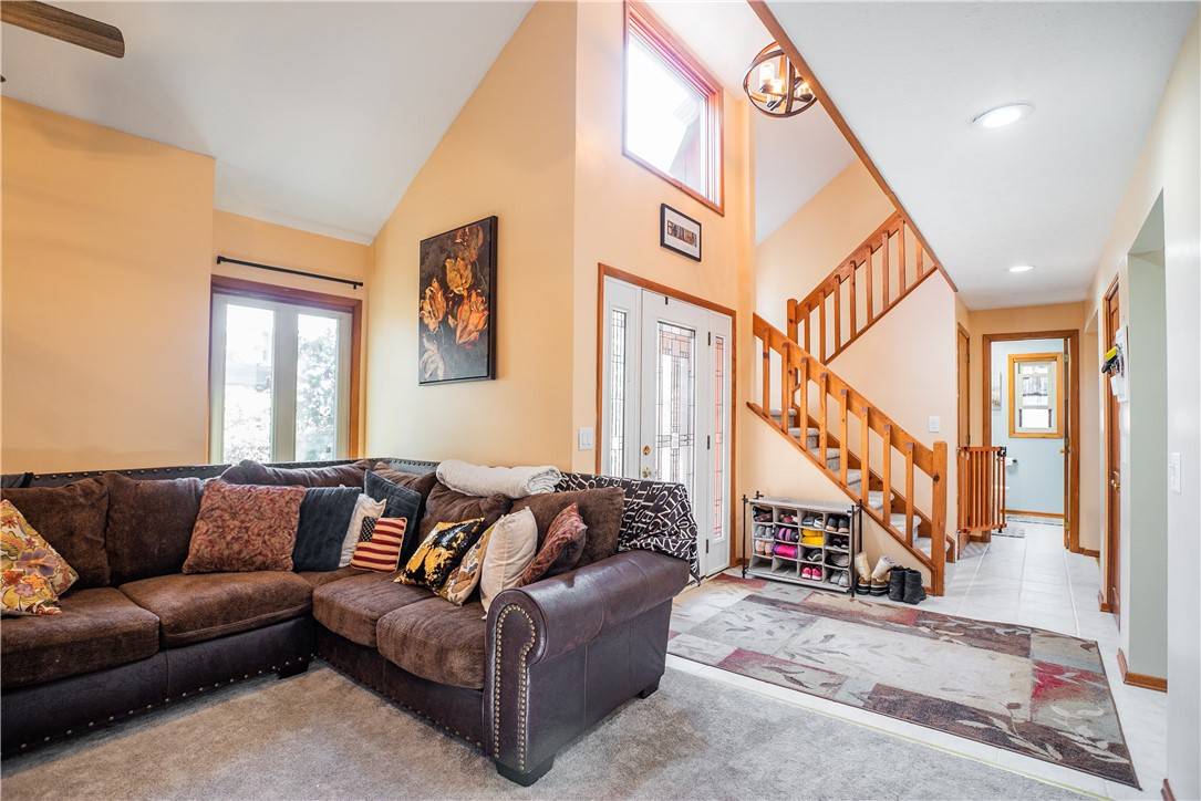 Economy, PA 15005,126 Green Forest Dr