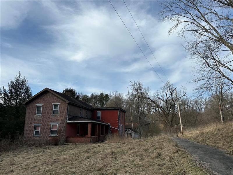 Long Branch Boro, PA 15423,286 Dally Road