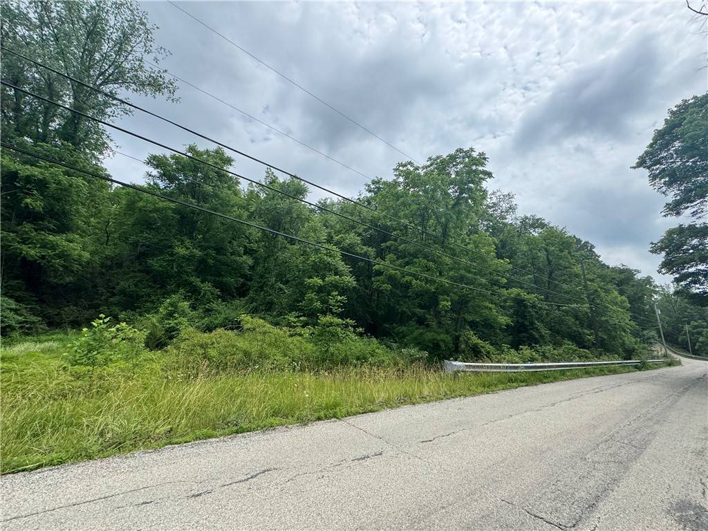 South Strabane, PA 15301,373 Lakeview Drive