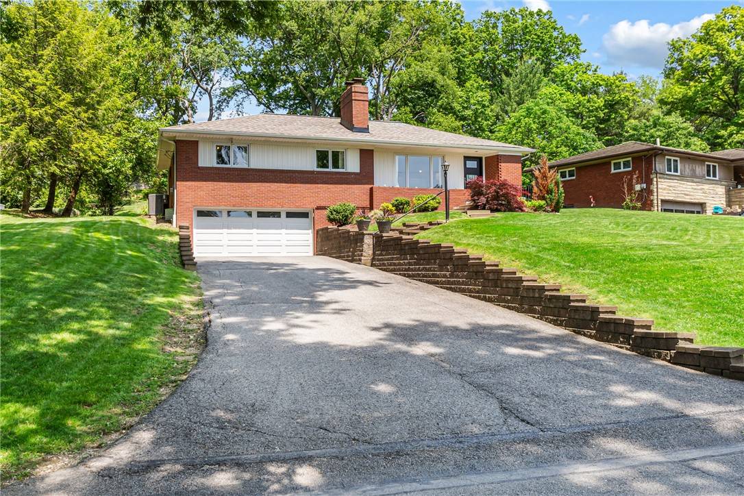 St Clair, PA 15241,119 Southern Hilands Dr