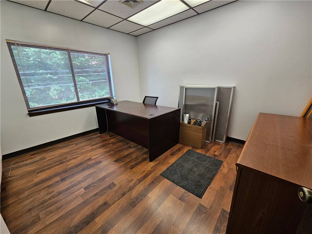 Robinson Twp, PA 15205,4492 Steubenville Pike