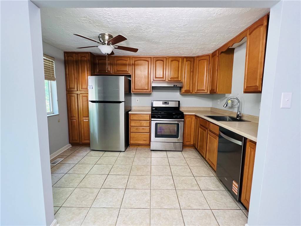 Bridgeville, PA 15017,3116 Laurel Ridge Cir