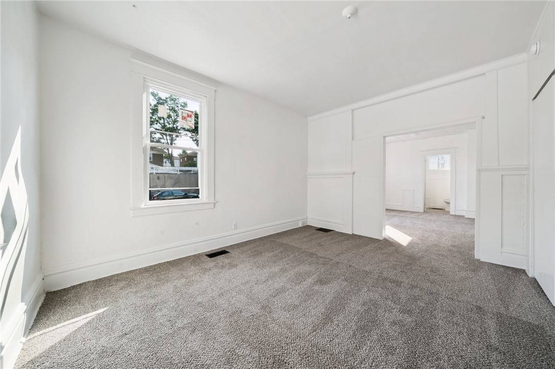 Jeannette, PA 15644,422 N 3rd St