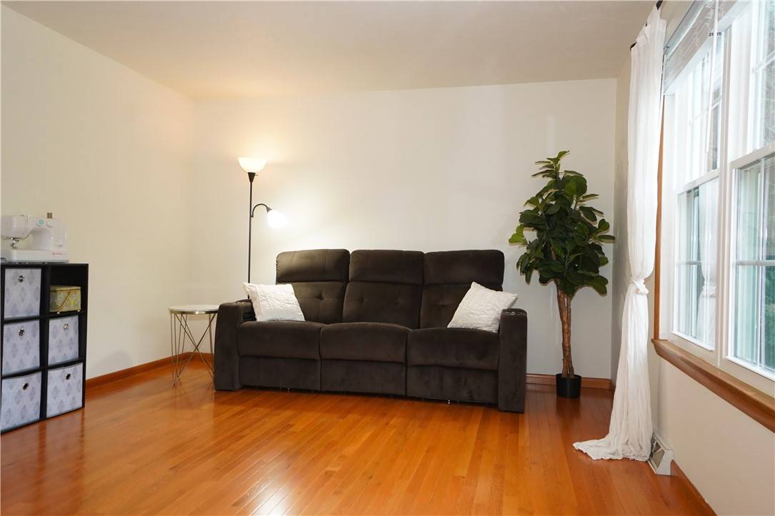 Cranberry Twp, PA 16066,616 Warwick Ln