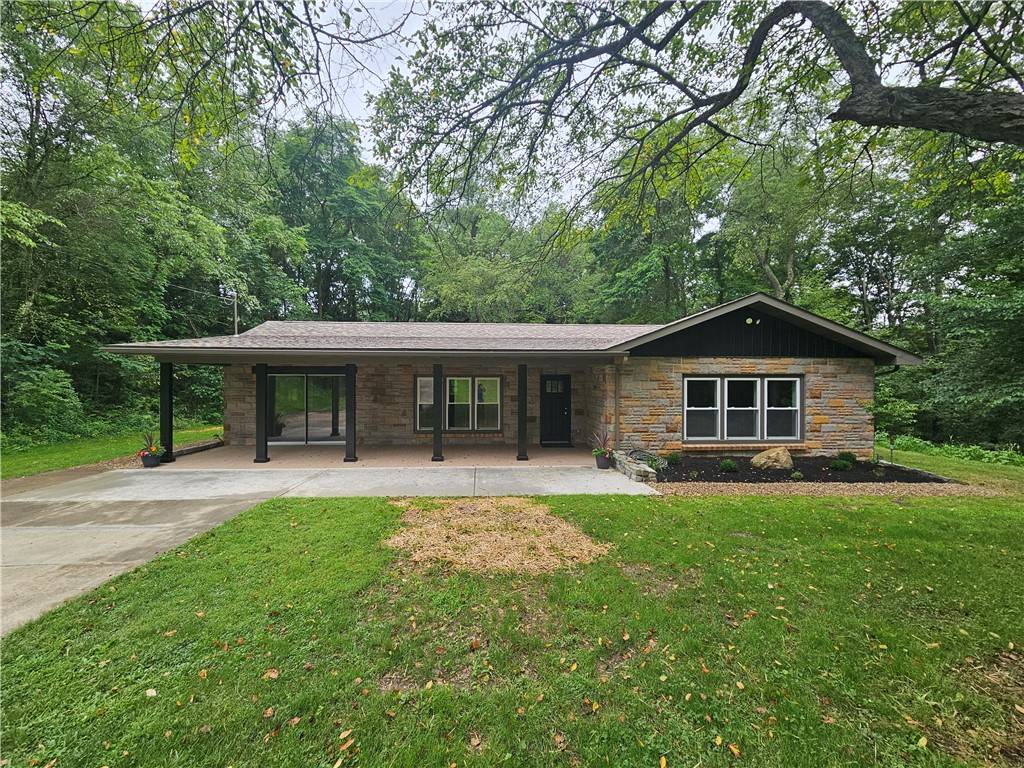 Marion Twp, PA 16123,352 Hartzell School Rd