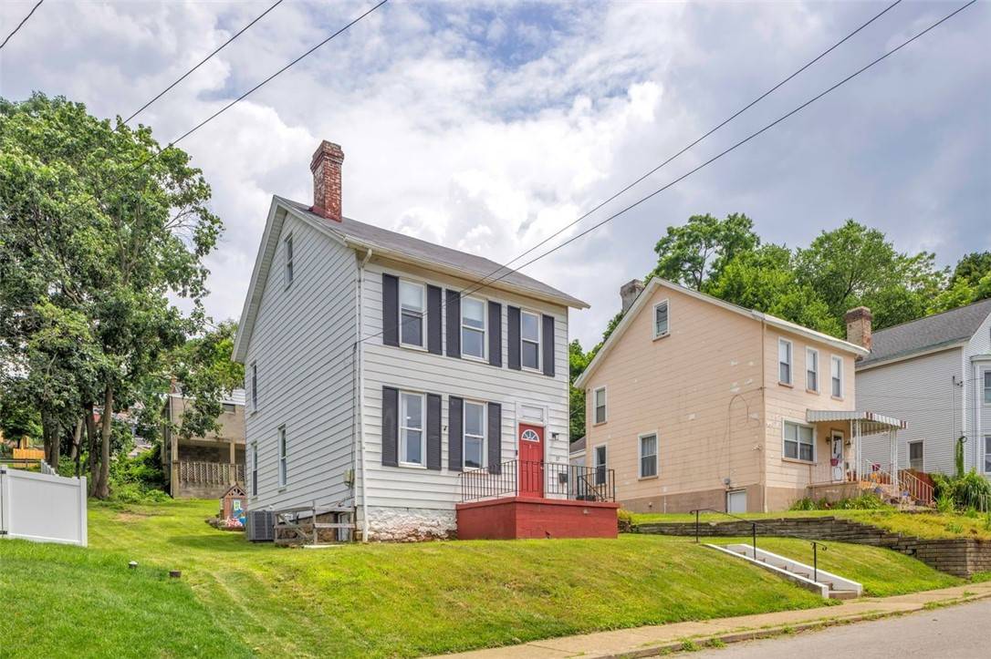 Ingram, PA 15205,27 Danvers Ave