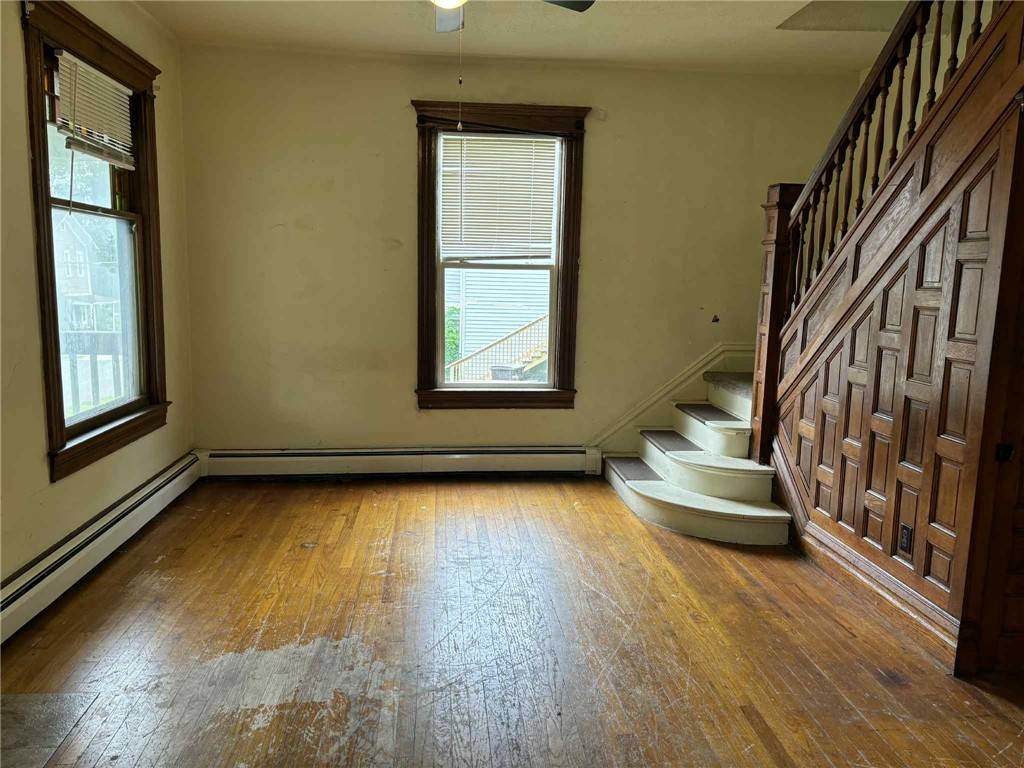 Grove City Boro, PA 16127,139 N Center St