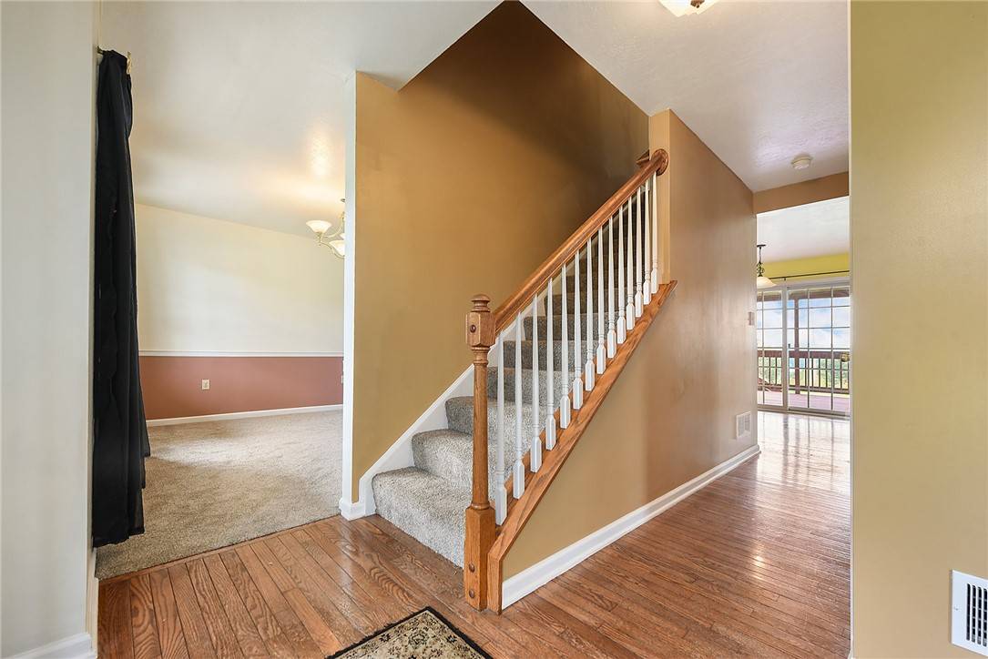 Canonsburg, PA 15317,538 Bluegrass Dr
