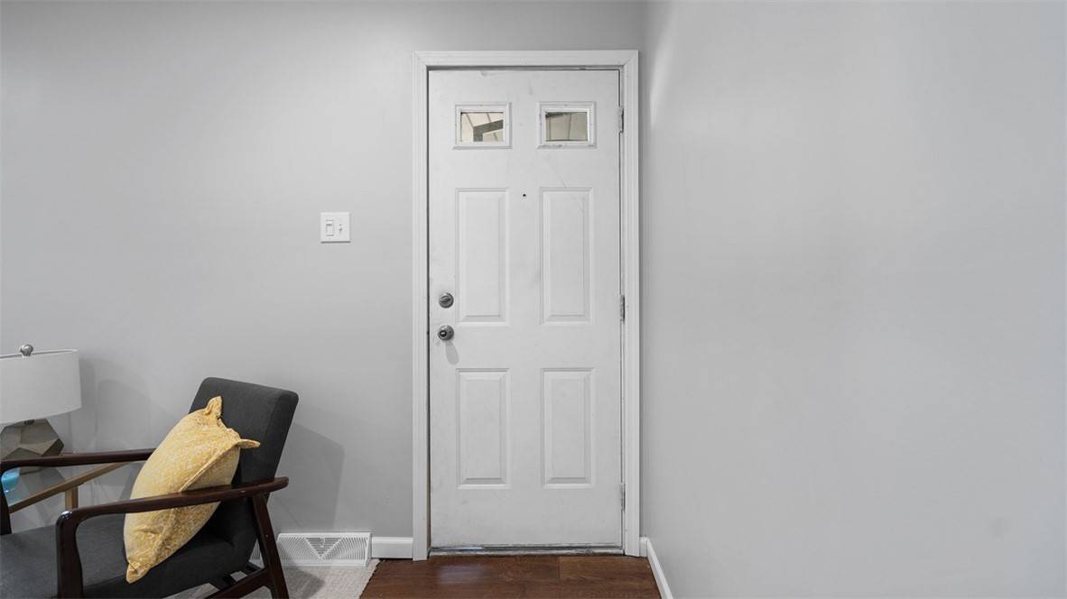 Greenfield, PA 15207,4300 Bristol St