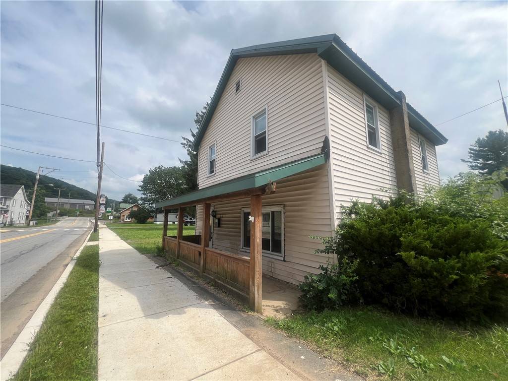 PA 15542,513 Jackson Street
