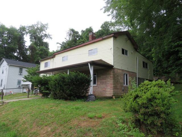 St Clair, PA 15228,405 Upper Rd