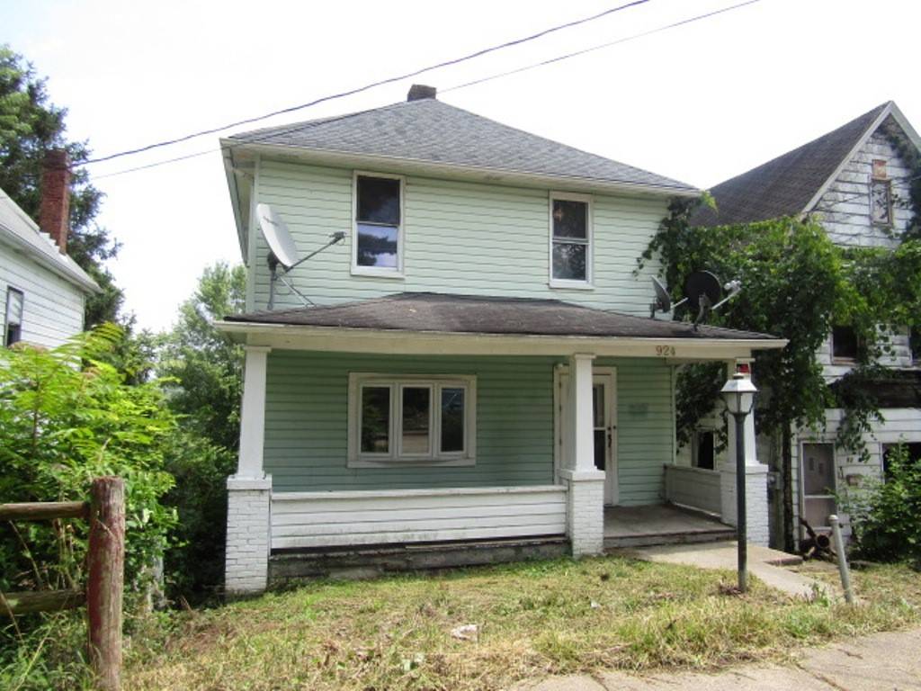 Monessen, PA 15062,924 Grant Ave