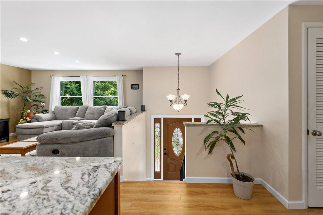 Ross Twp, PA 15209,112 Isolda Dr
