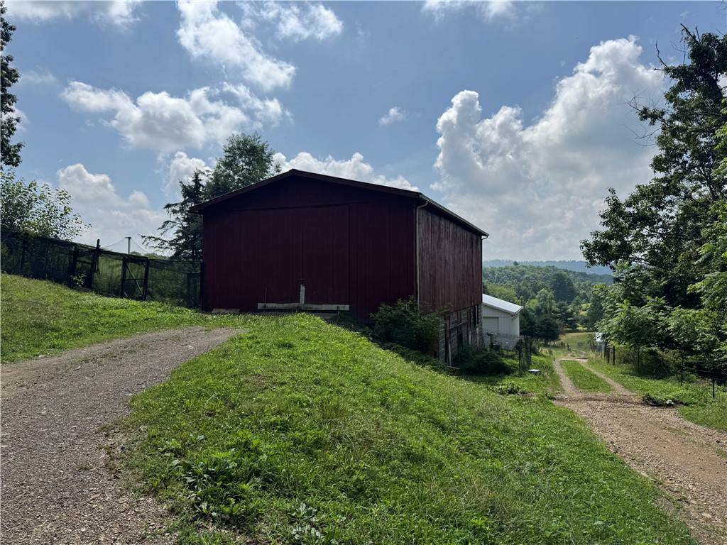 Rayne Twp/ernest, PA 15747,619 Houser Road