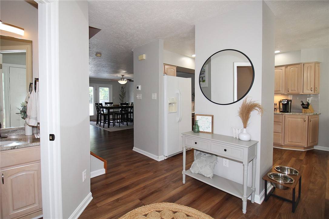 Canonsburg, PA 15317,123 Coachside Dr