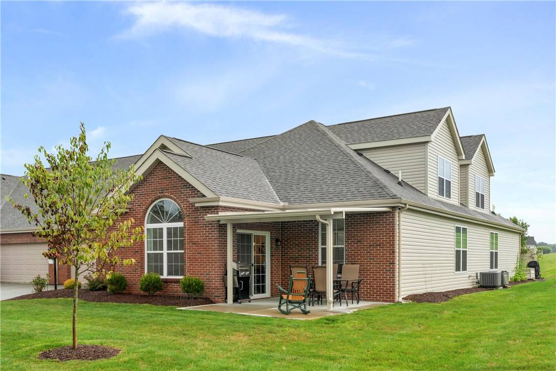 Clinton Twp, PA 16056,1053 Carriage Ln