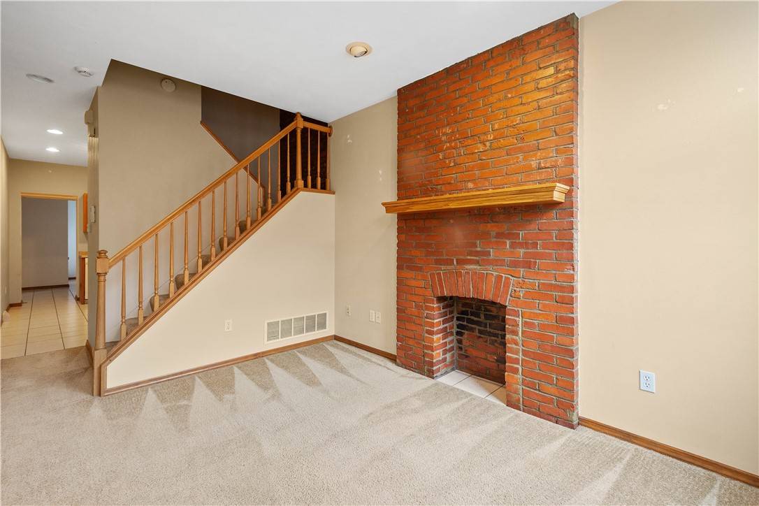 South Side, PA 15203,2810 Sarah St