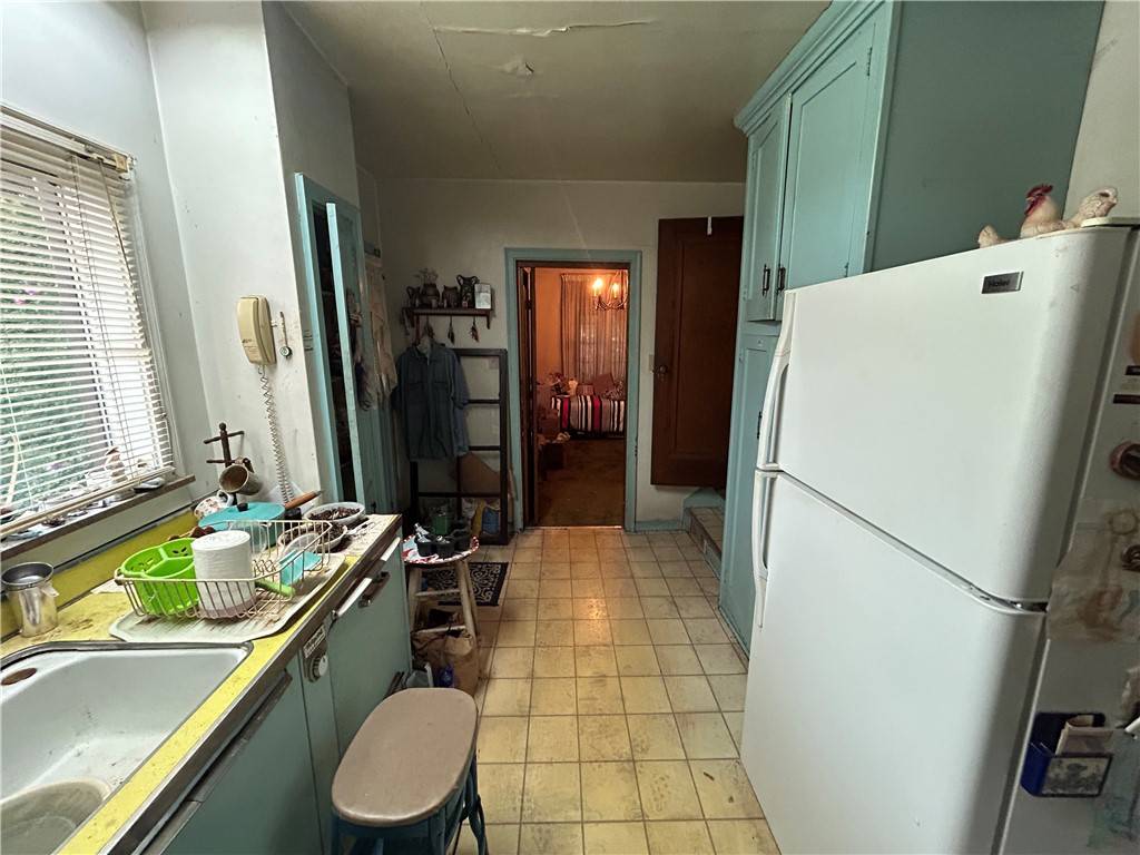 New Kensington, PA 15068,813 Locust Street Ext