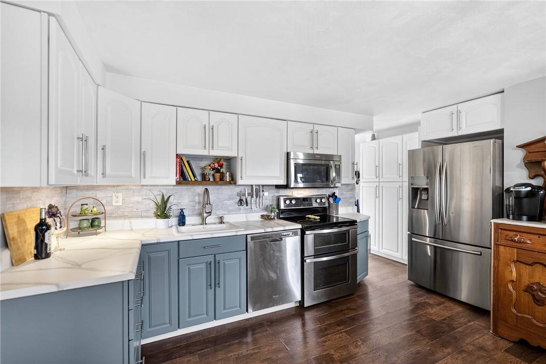 Charleroi, PA 15022,16 Christine Lane