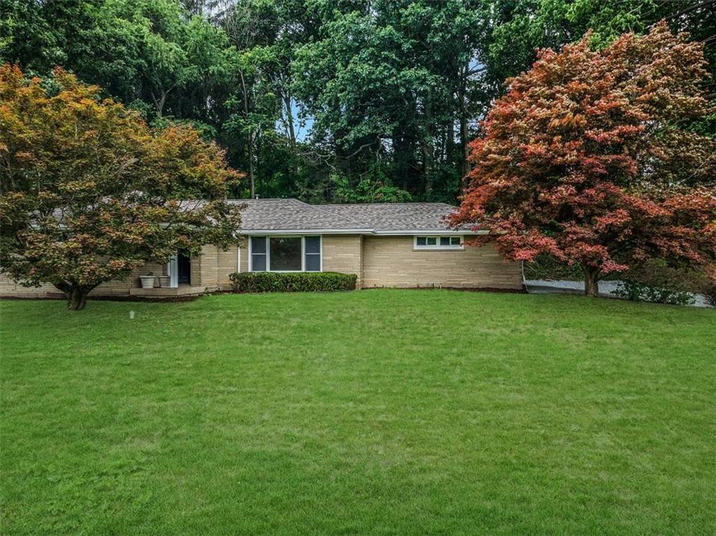 Elizabeth Twp/boro, PA 15037,207 W Newton Rd