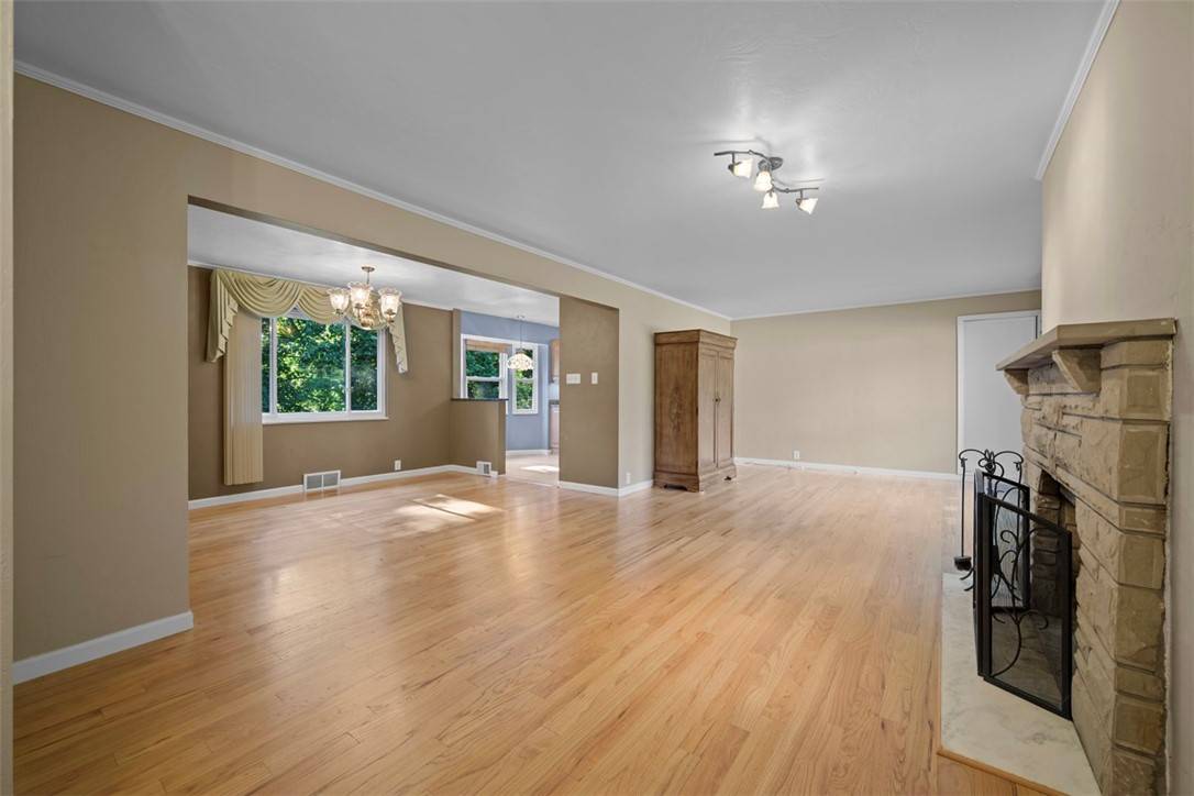Franklin Park, PA 15237,2314 Clearvue Rd