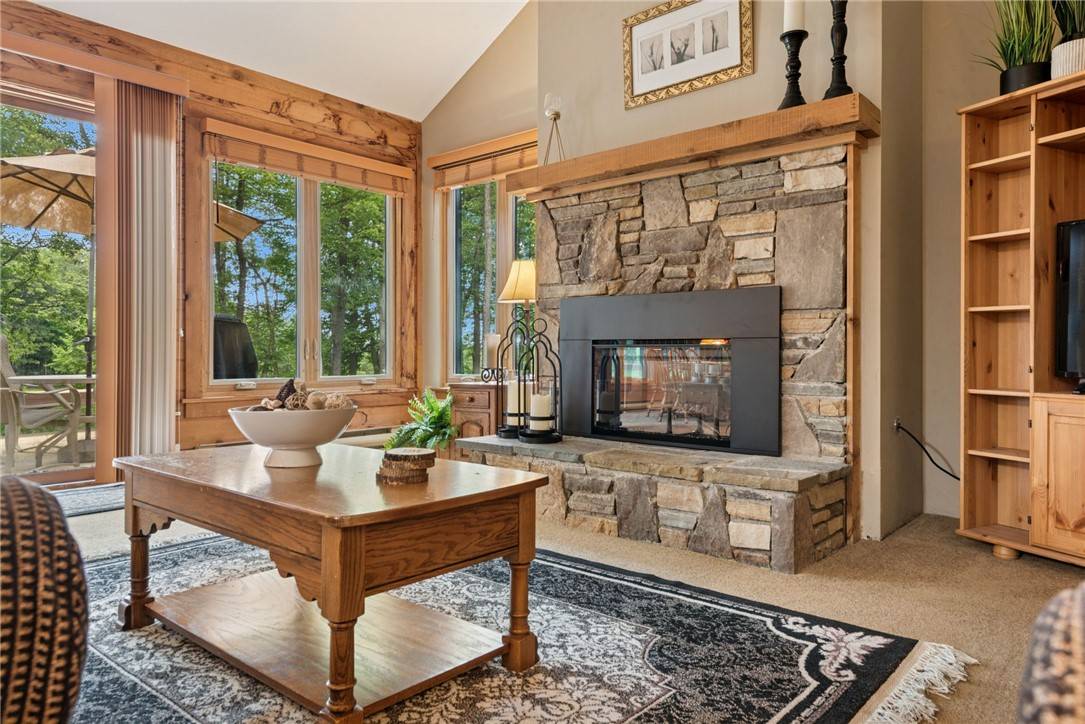 Hidden Valley, PA 15502,1942 South Ridge Way