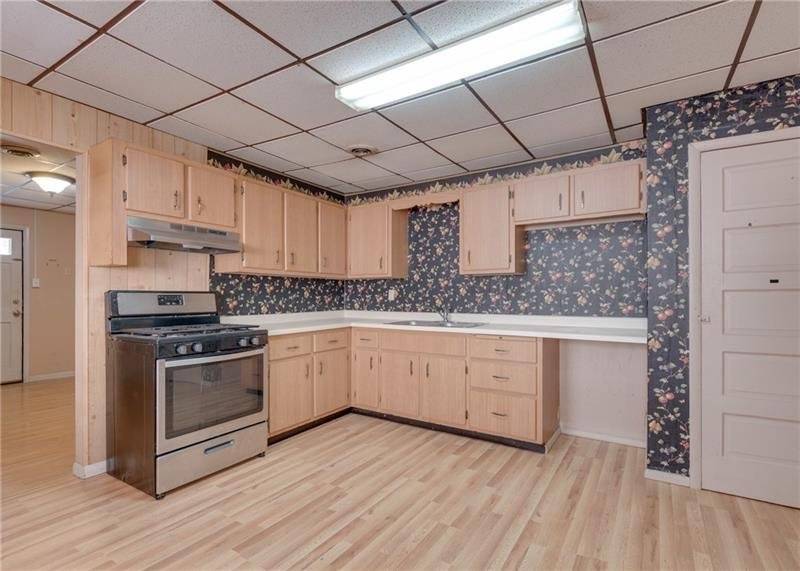 Burgettstown Boro, PA 15078,1938 smith township State rd #2