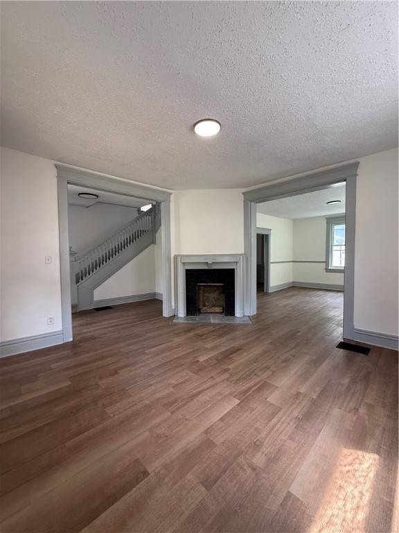 Sharon, PA 16146,158 N Irvine Ave