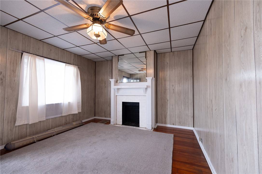 Mt Washington, PA 15211,305-307-309 Natchez St