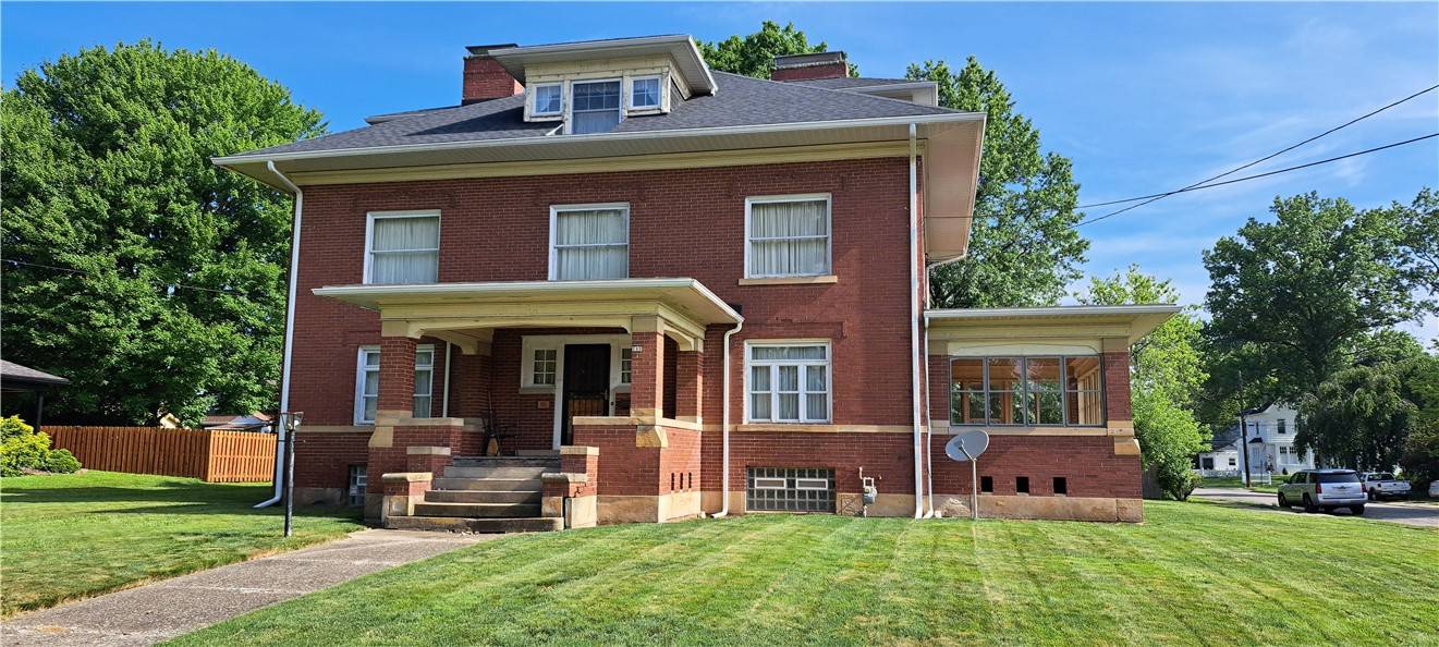 New Castle, PA 16105,235 E Hazelcroft Ave