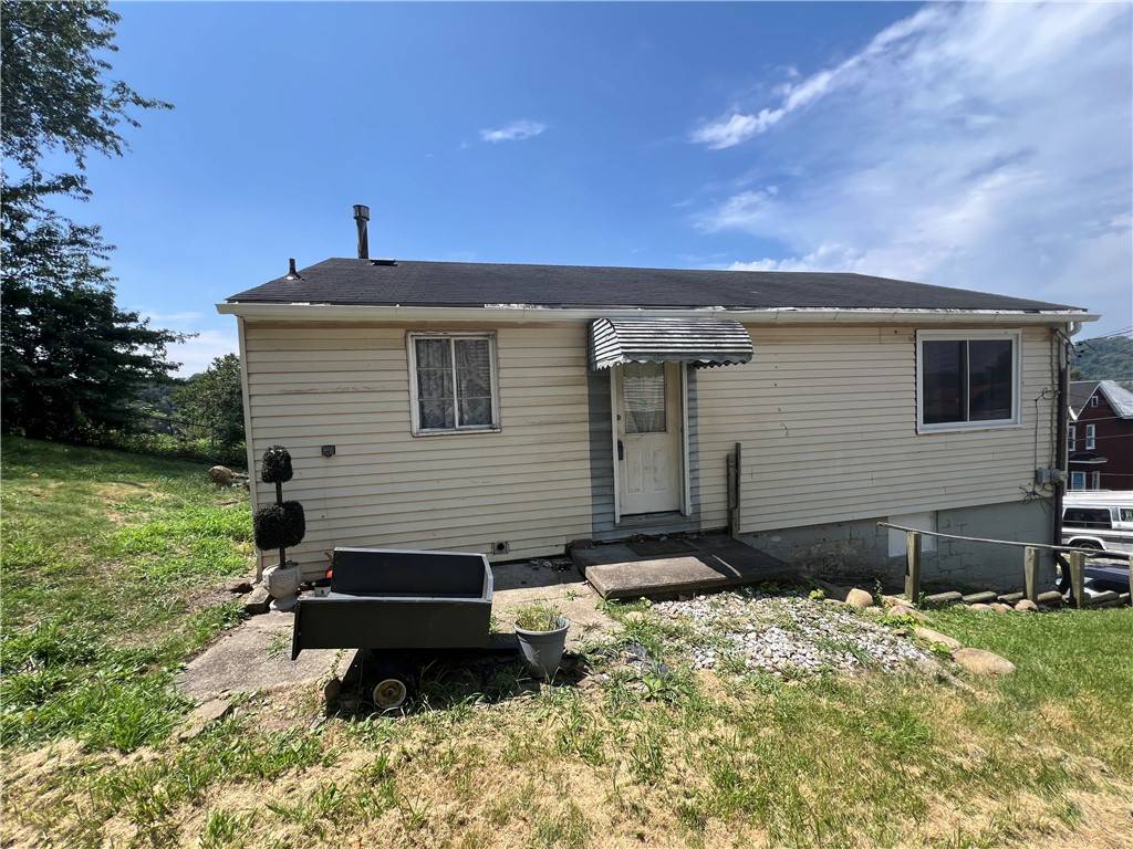 Mckeesport, PA 15132,2118 Cronemeyer St